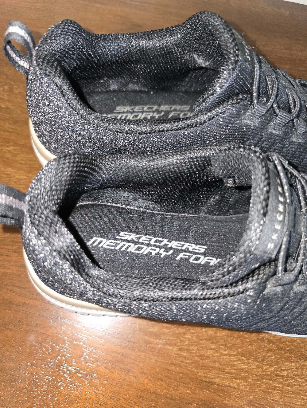 Skechers Black Knit Slip-On Memory Foam Athletic Sneakers  7.5 - Picture 2 of 5